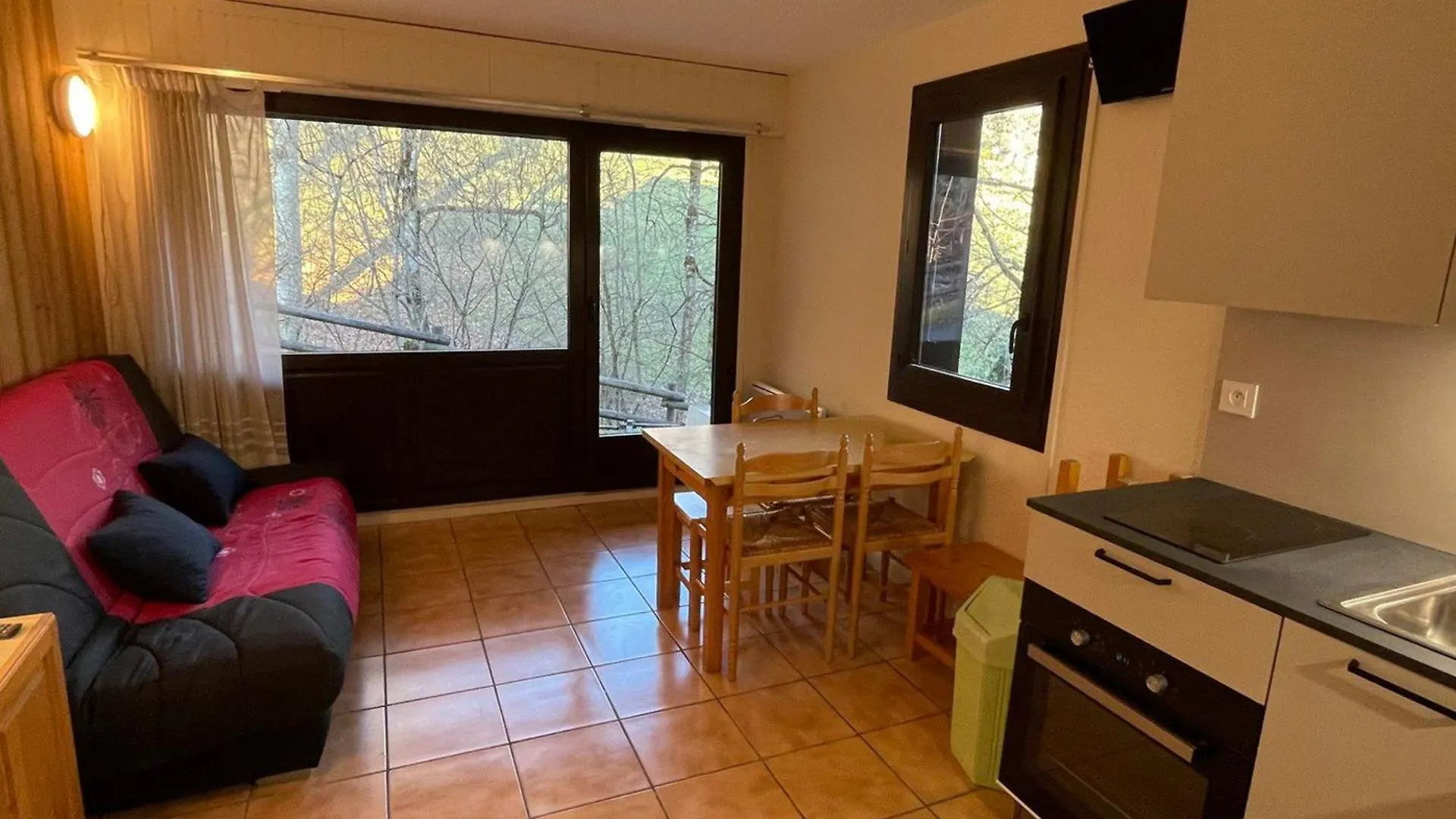 Apartment Studio Calme A Samoens Avec Terrasse, Parking Et Coin Cuisine - Fr-1-629-30